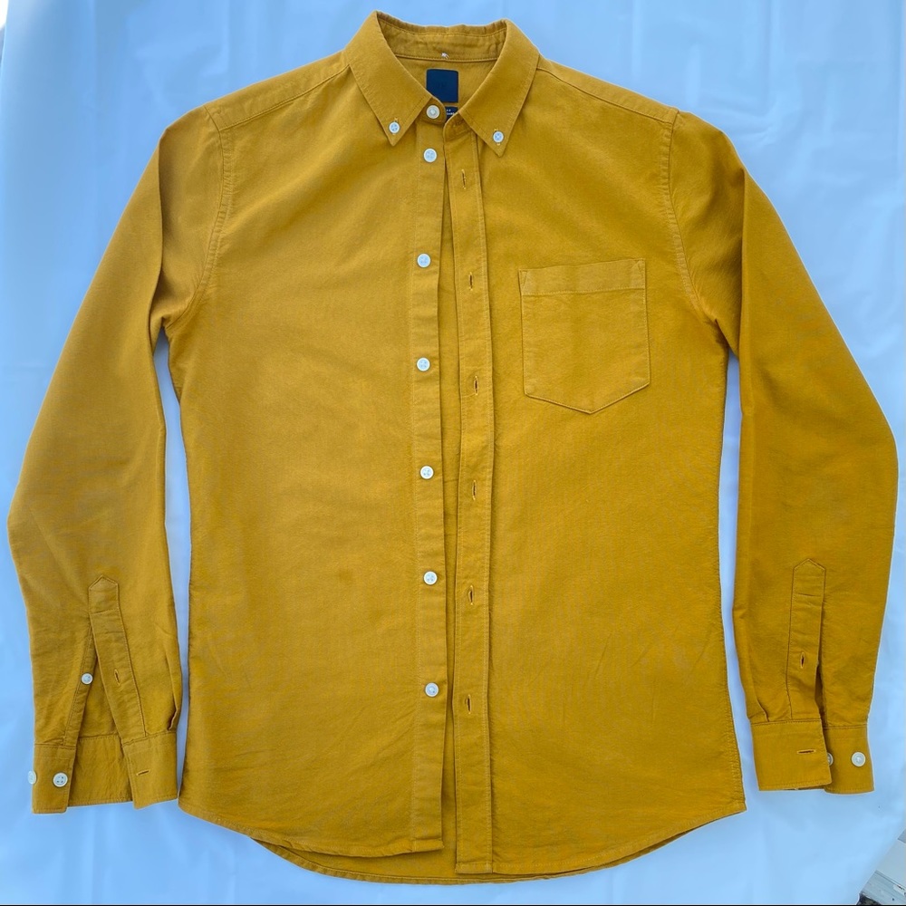 Men’s H&M button down shirt 👕